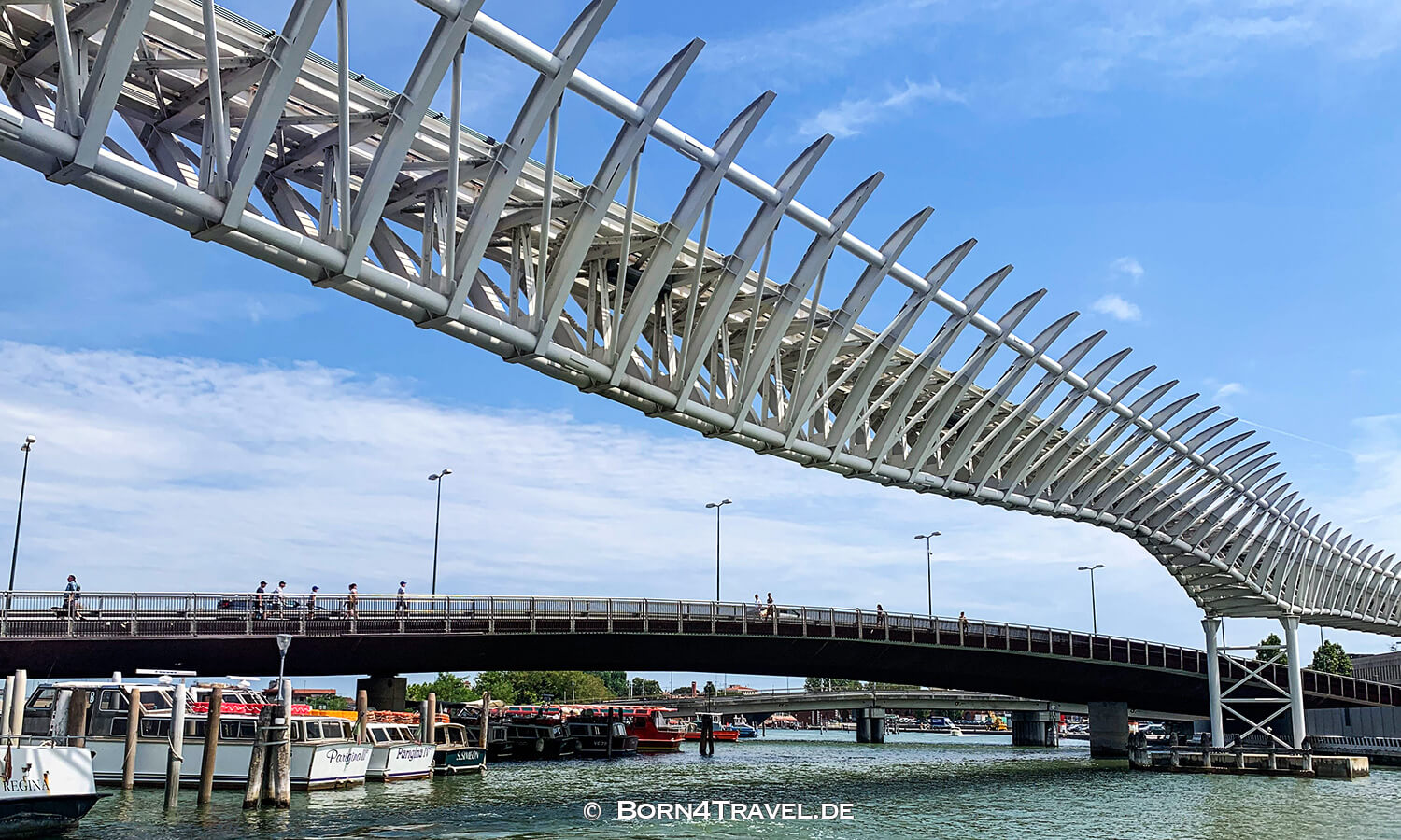 Sightseeing  mit Vaporetto, in Venedig,Italien,born4travel.de