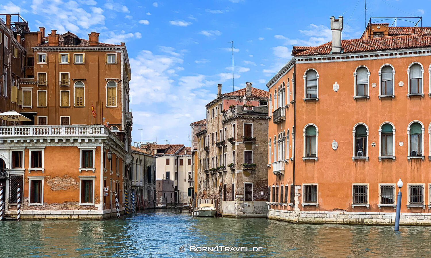 Sightseeing  mit Vaporetto, in Venedig,Italien,born4travel.de