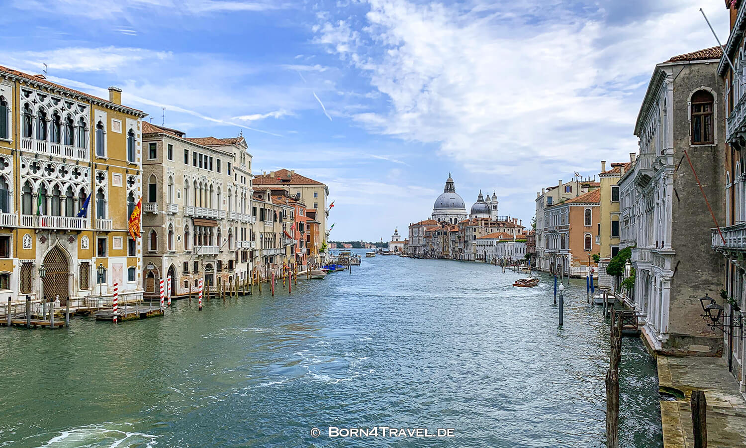 Sightseeing  mit Vaporetto, in Venedig,Italien,born4travel.de