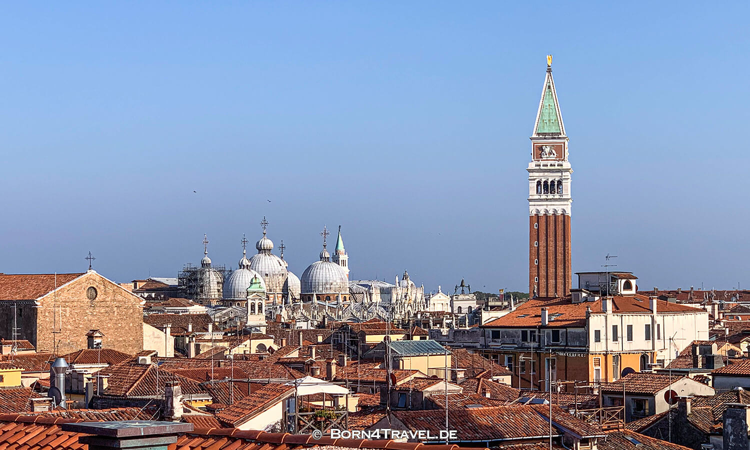 Terrasse auf dem DFS,Venedig,Italien,born4travel.de Terrasse auf dem DFS,Venedig,Italien,born4travel.de