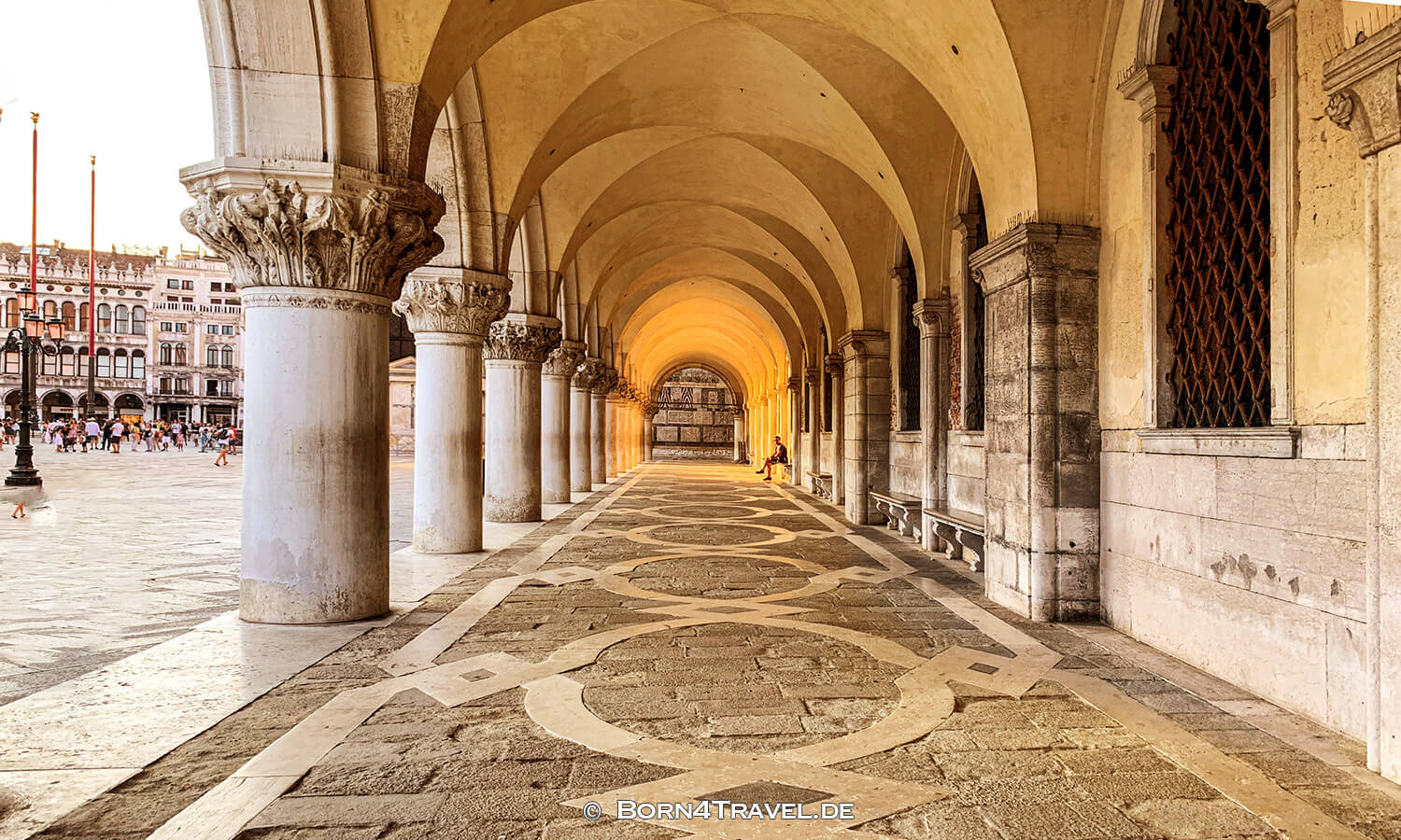 Dogenpalast,Piazza San Marco,Venedig,Italien,born4travel.de Dogenpalast,Piazza San Marco,Venedig,Italien,born4travel.de