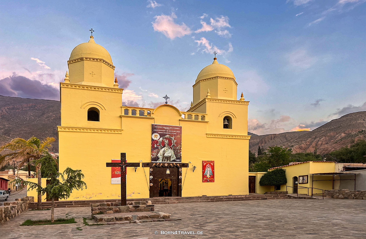 Iglesia,Tilcara,Argentinien,born4travel.de