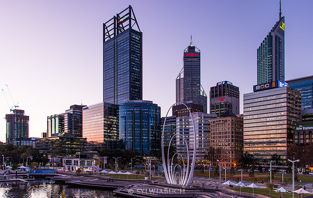 Perth, sunset at Elizabeth Quay, born4travel.de
