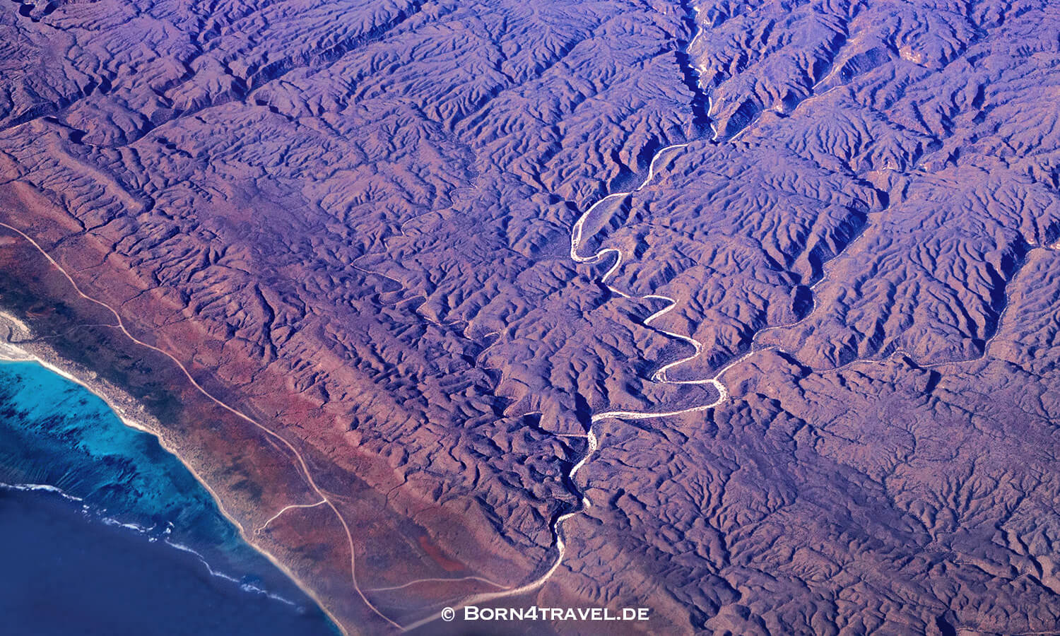 born4travel.de,Flug über Cape Range Peninsula,Australien