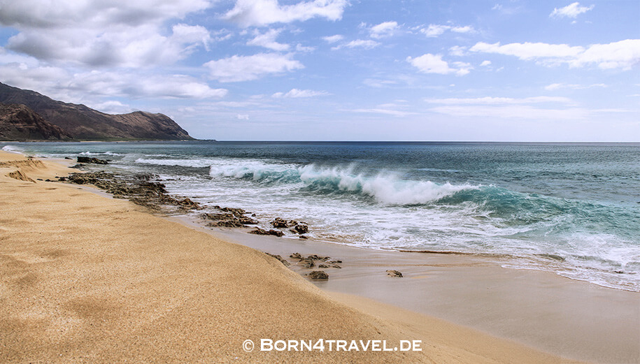 Yokohama Beach,Hawaii,USA Yokohama Beach,Hawaii,USA