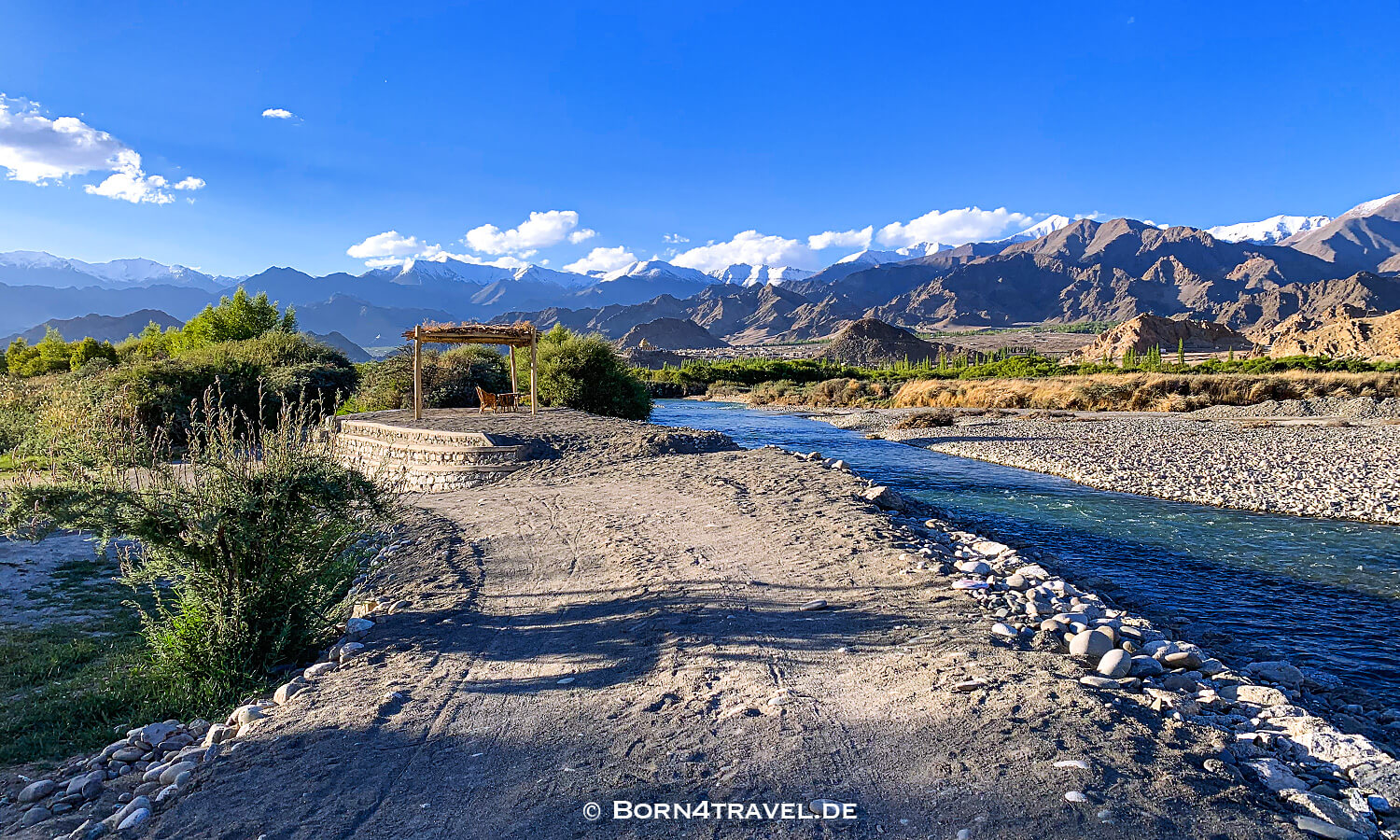The Indus River Camp, Choglamsar, Leh, Ladakh, Himalaya, Indien, born4travel.de