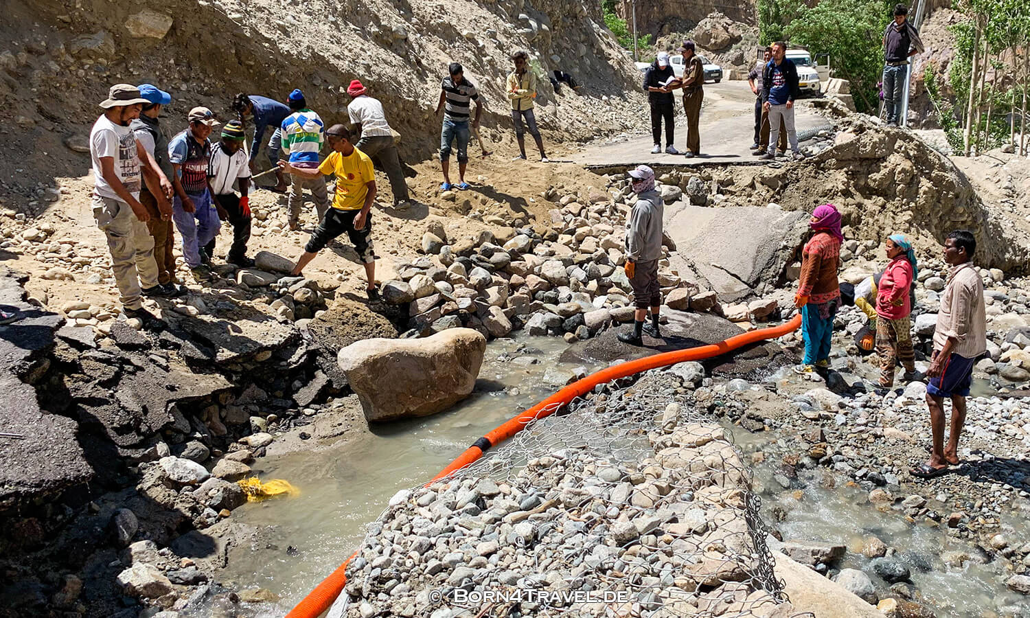Achinathang, Aryan Valley,Ladakh,Himalaya,Indien,born4travel.de Achinathang, Aryan Valley,Ladakh,Himalaya,Indien,born4travel.de