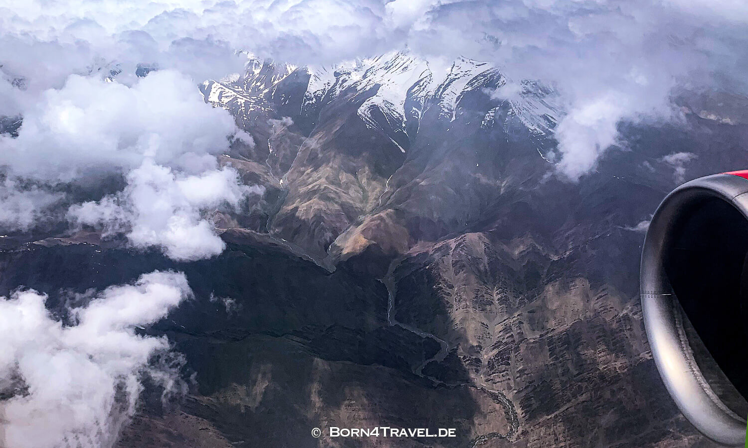 Flight from Leh to Delhi with AirIndia,Ladakh,Himalaya,Indien,born4travel.de Flight from Leh to Delhi with AirIndia,Ladakh,Himalaya,Indien,born4travel.de