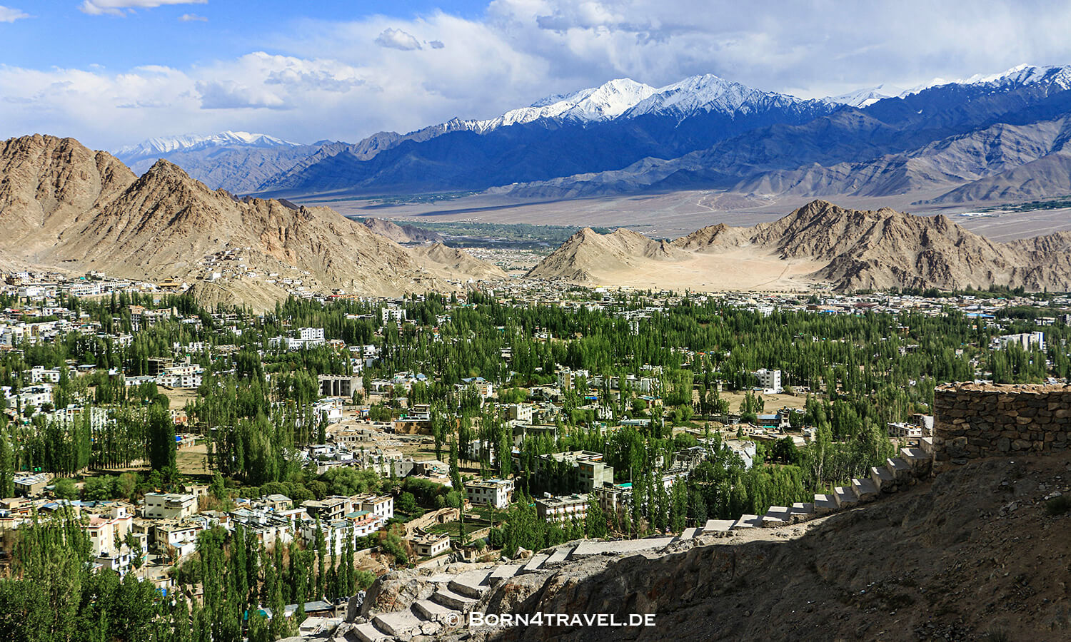 Shanti Stupa,Peace Pagoda,Leh by Motorbike, Ladakh, Himalaya,Indien,born4travel.de