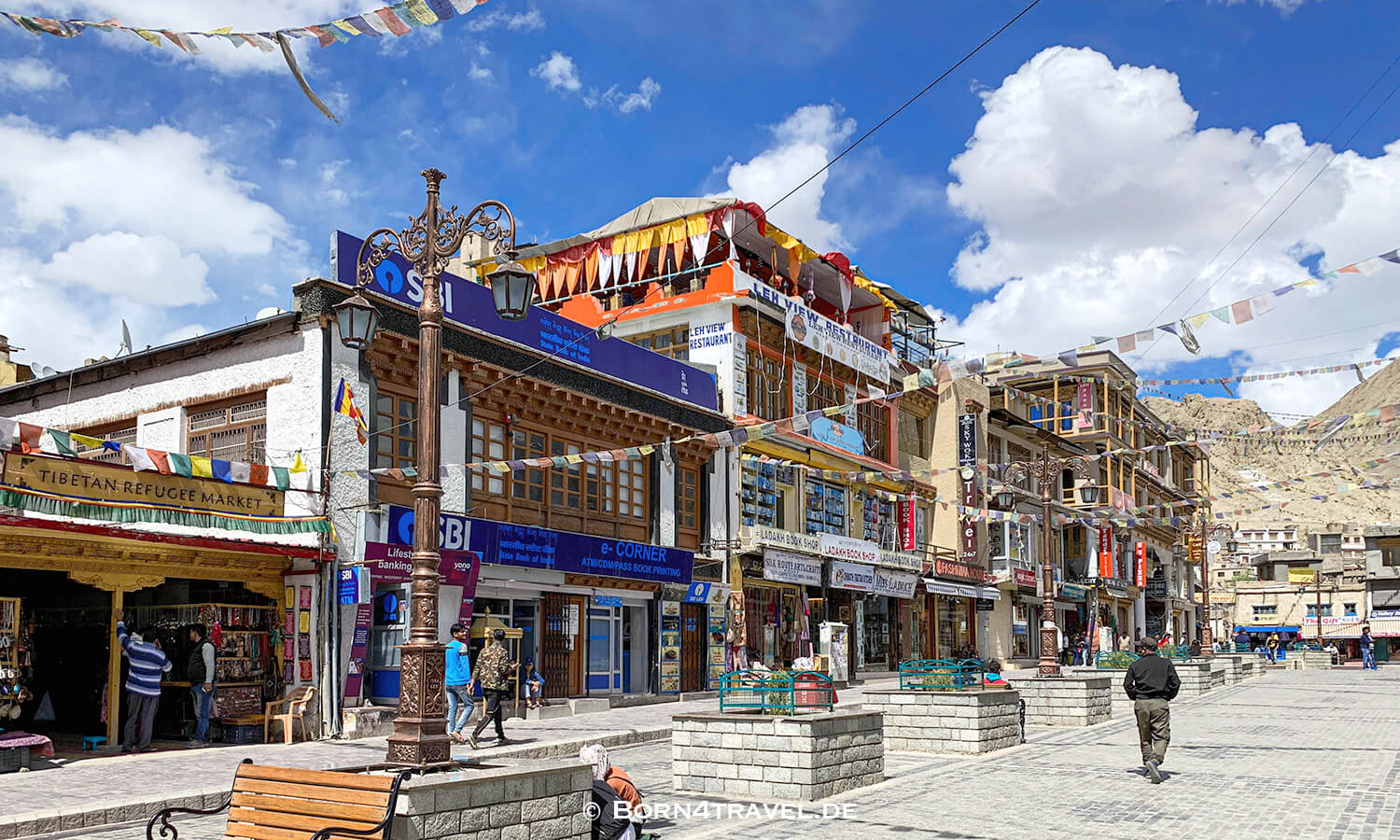 Main Bazaar,Leh by Motorbike, Ladakh, Himalaya,Indien,born4travel.de