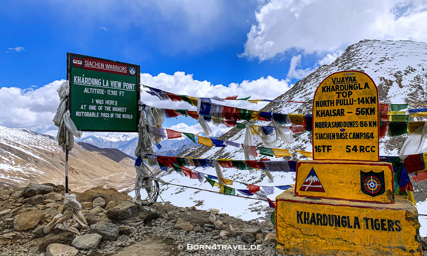 Khardung La,From Leh to Nubra Valley,Ladakh,Himalaya,Indien,born4travel.de