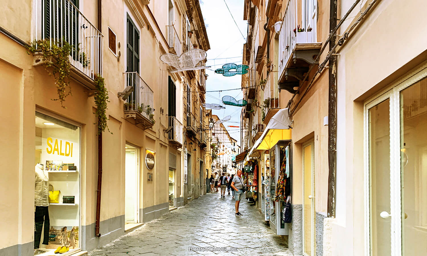 Via Roma in Tropea,Kalabrien,Italien,born4travel.de