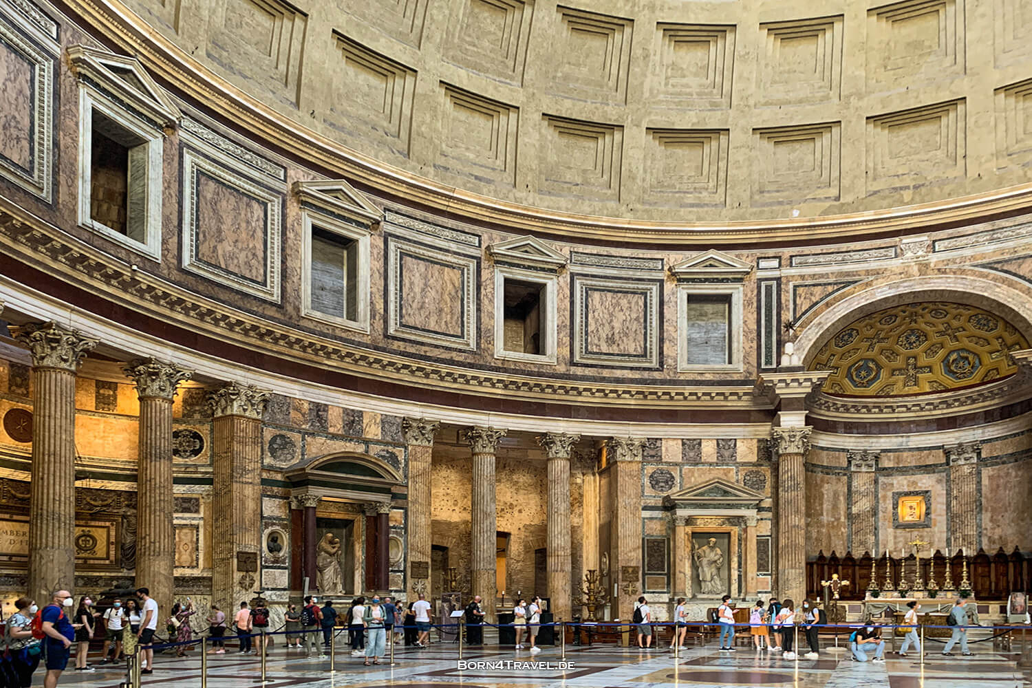 Pantheon in Rom,Reisebericht Italien,born4travel.de Pantheon in Rom,Reisebericht Italien,born4travel.de