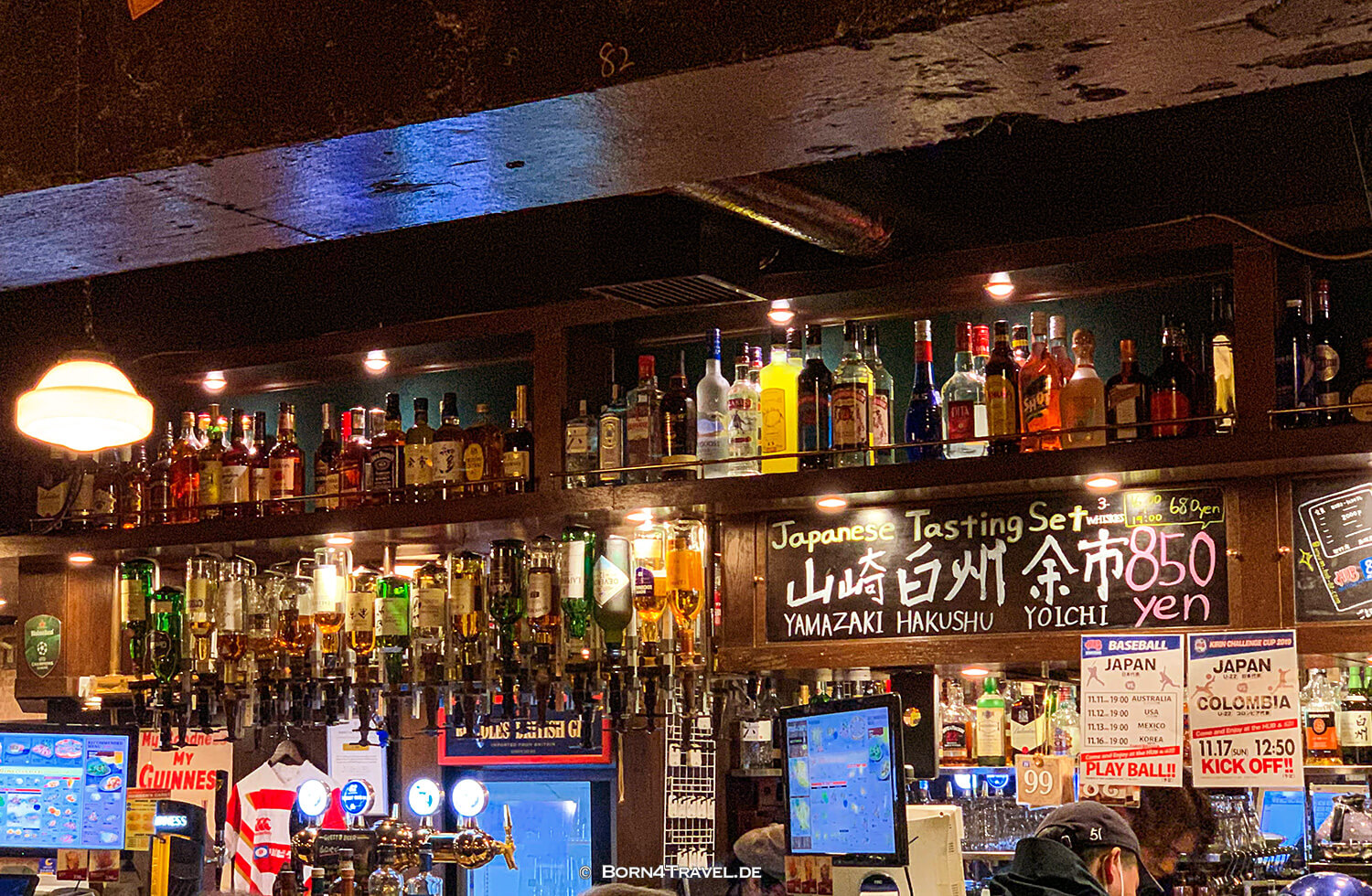 82 Ale House in Akasaka Mitsuke by night,Tokyo by bike 2019,born4travel.de 82 Ale House in Akasaka Mitsuke by night,Tokyo by bike 2019,born4travel.de