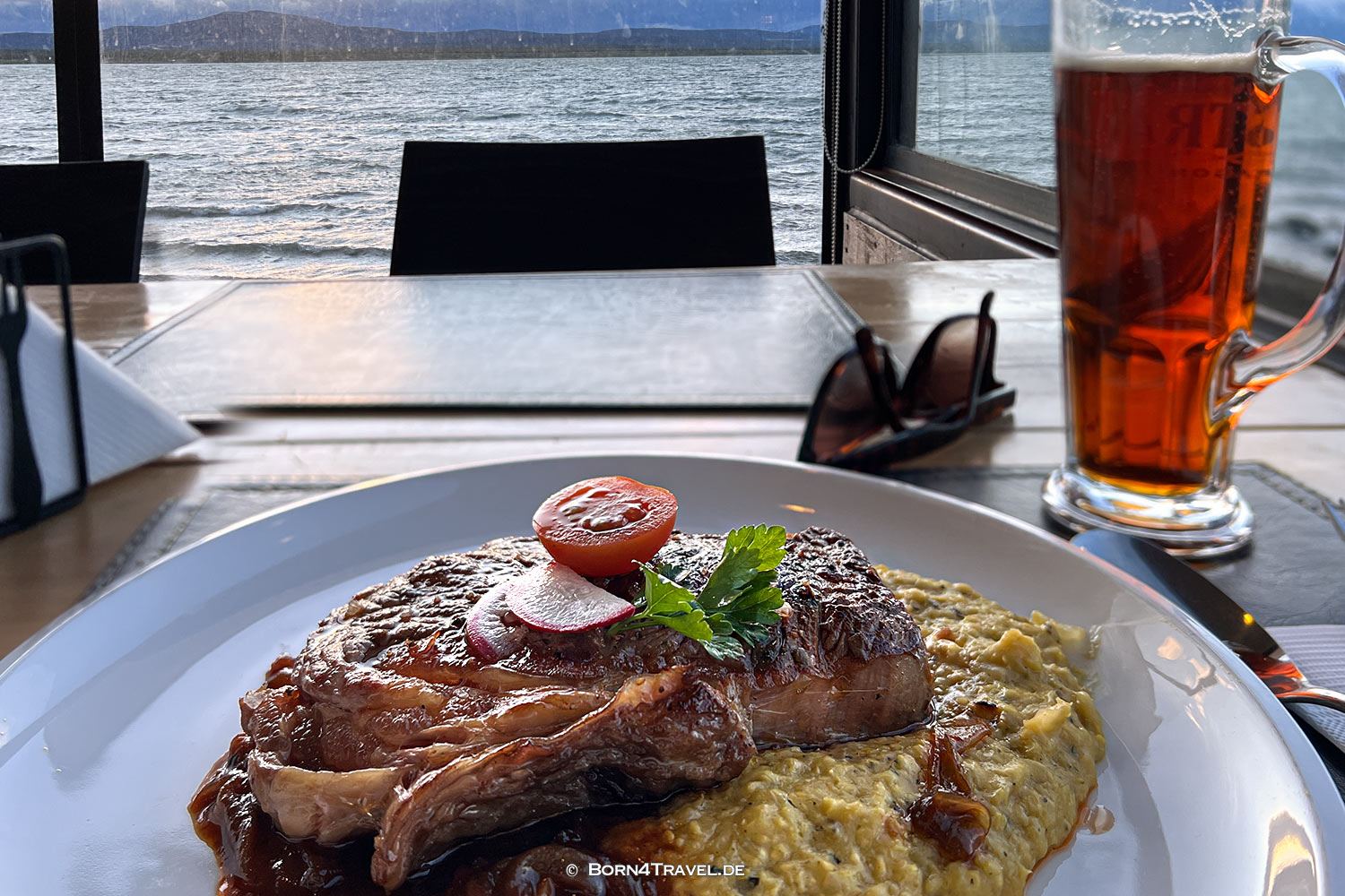 Restaurant La Escondida,Puerto Natales,Patagonia,Chile,born4travel.de Restaurant La Escondida,Puerto Natales,Patagonia,Chile,born4travel.de