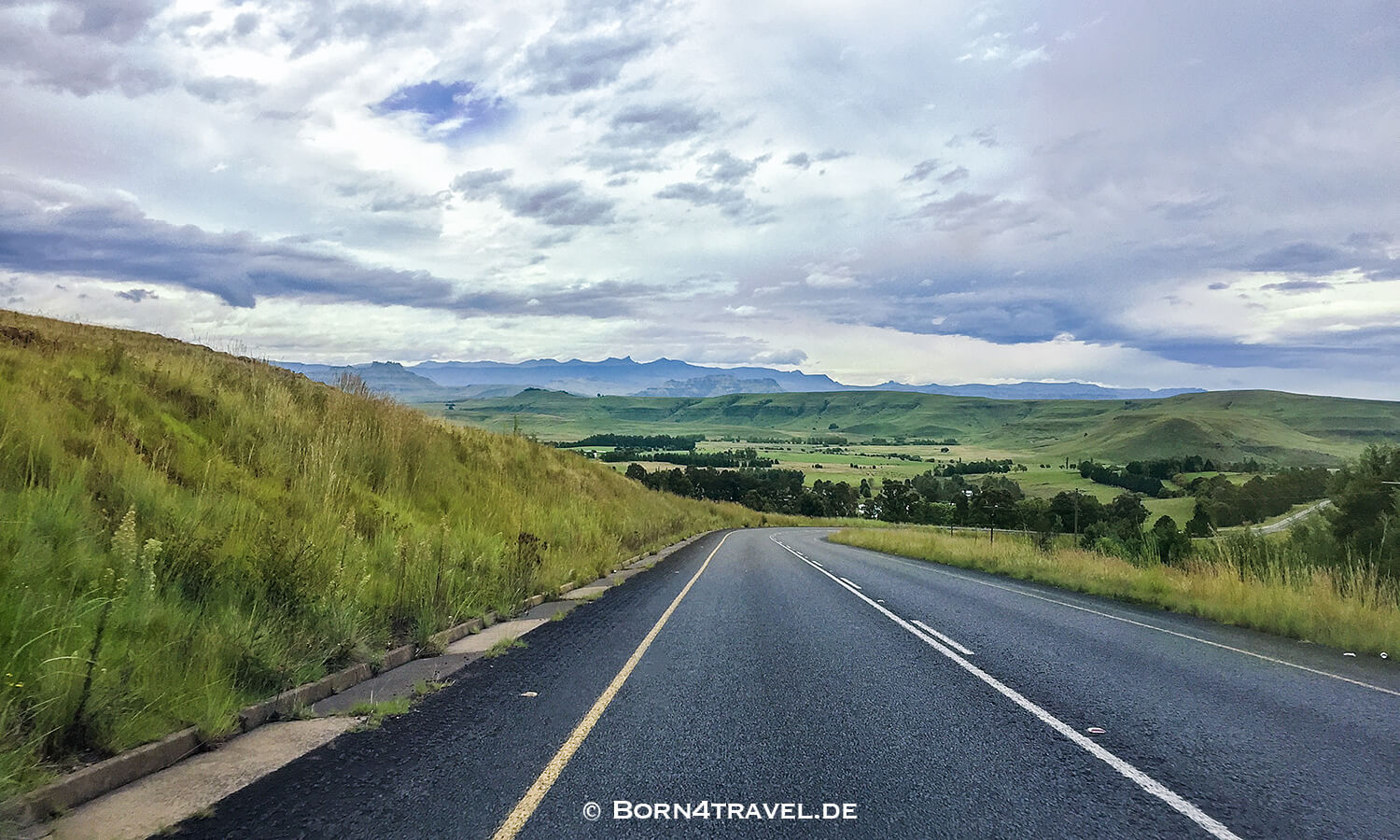 von Oribi Gorge nach Underberg,KwaZulu Natal,Südafrika,born4travel.de von Oribi Gorge nach Underberg,KwaZulu Natal,Südafrika,born4travel.de