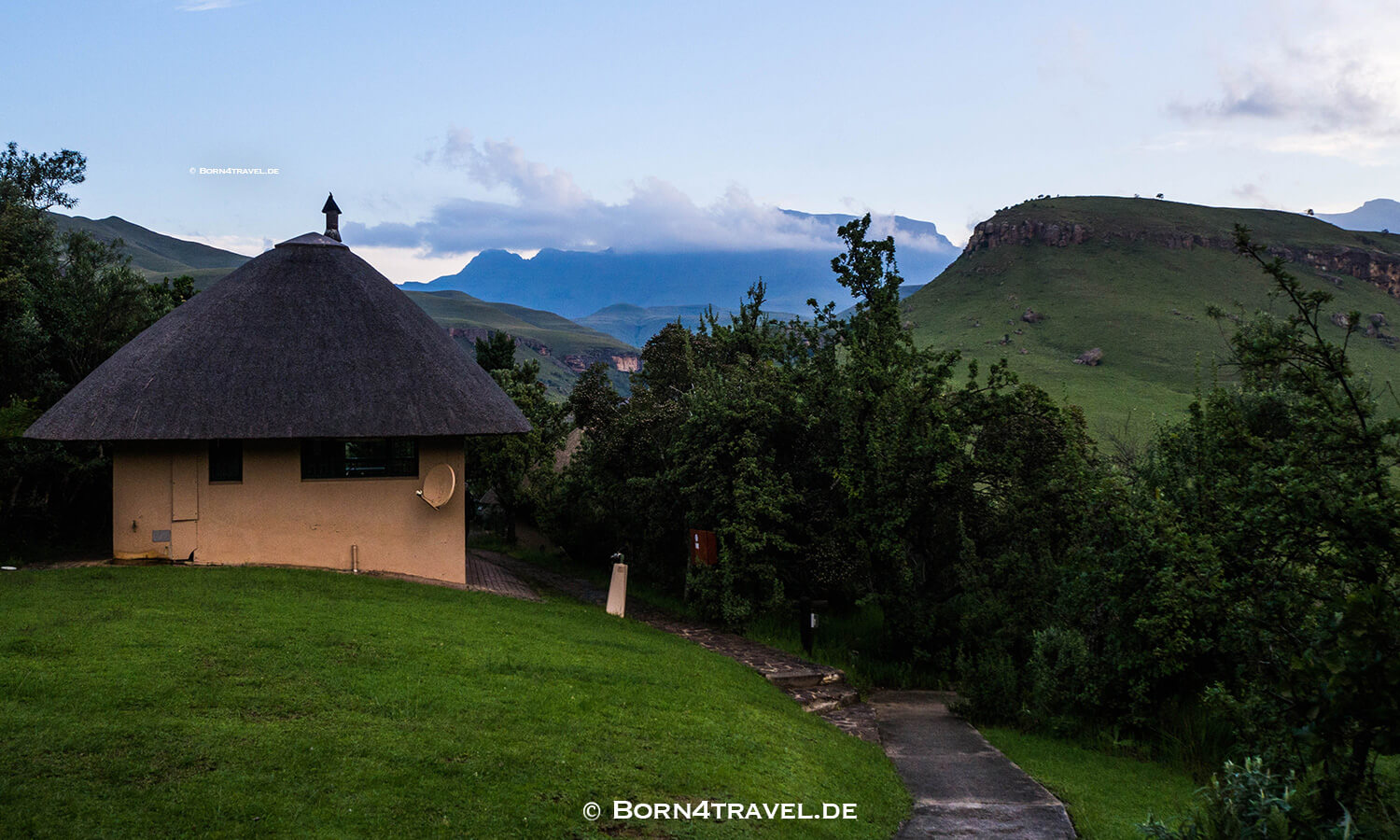 Dinner,Giants Castle Camp,Maloti Drakensberge Park, KwaZulu Natal,Südafrika,born4travel.de