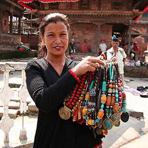 Verkäuferin in Kathmandu, Nepal