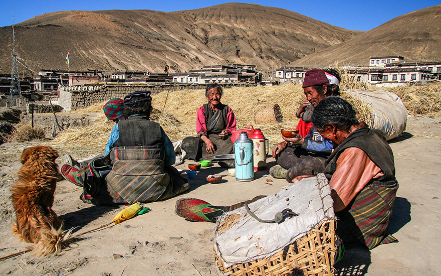 Qomolangma Plateau,Tibet