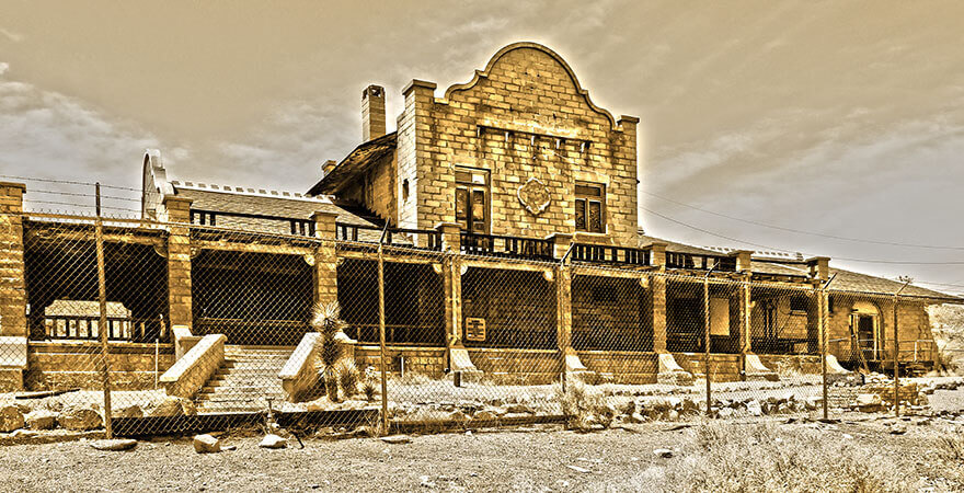 Rhyolite, Death Valley, USA