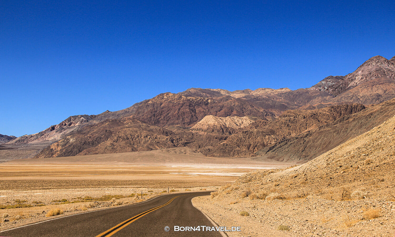 Badwater Basin im Death Valley,California,USA,born4travel.de