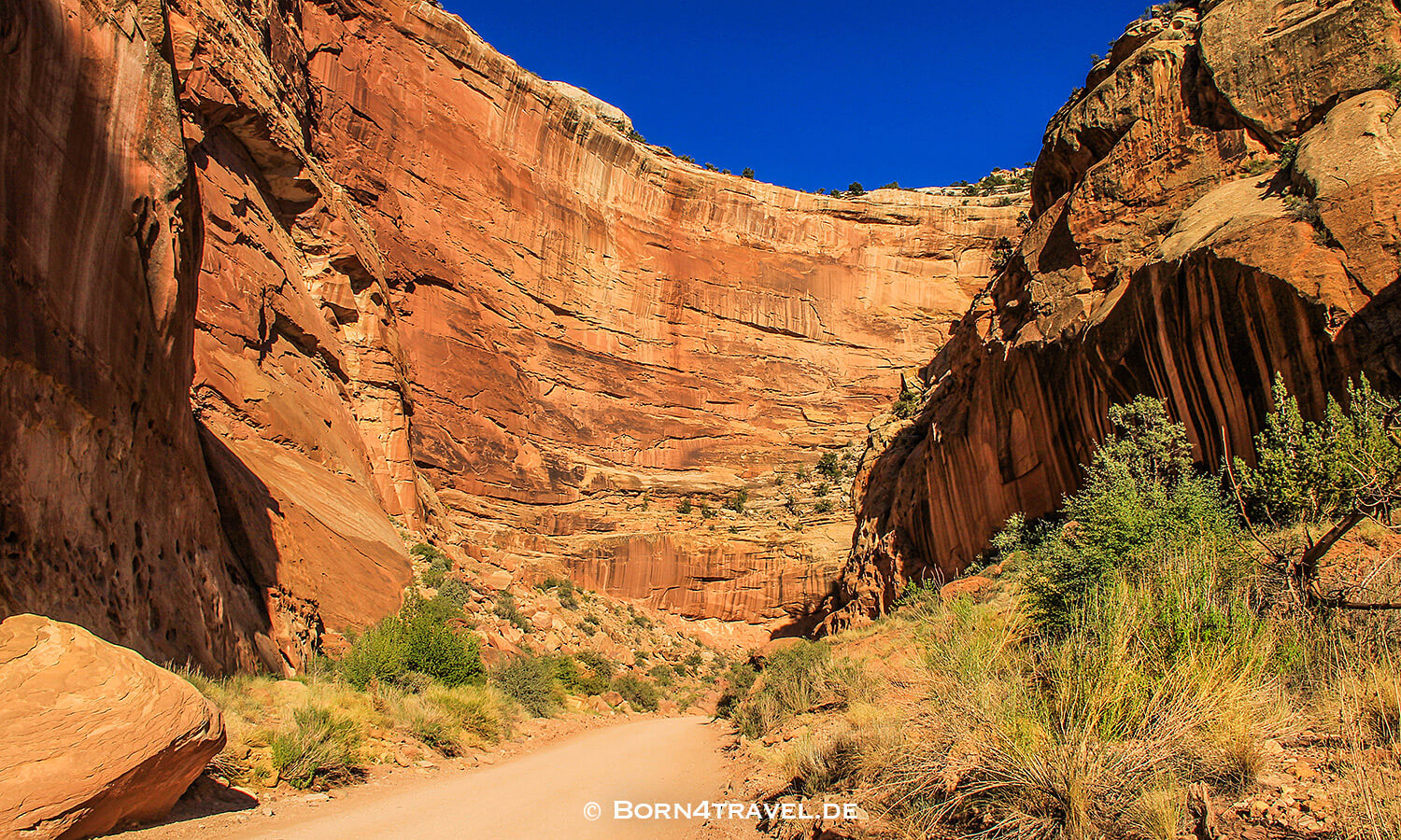 Scenic Drive,Capital Reef National Park,Utah,USA,born4travel.de