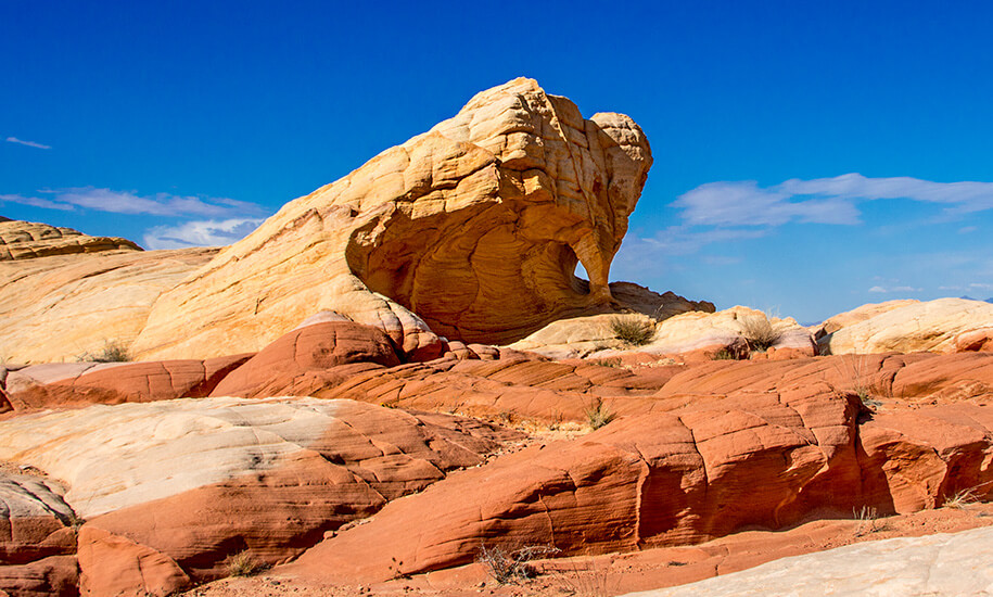 Bug Eye Arch,valley of fire,nevada