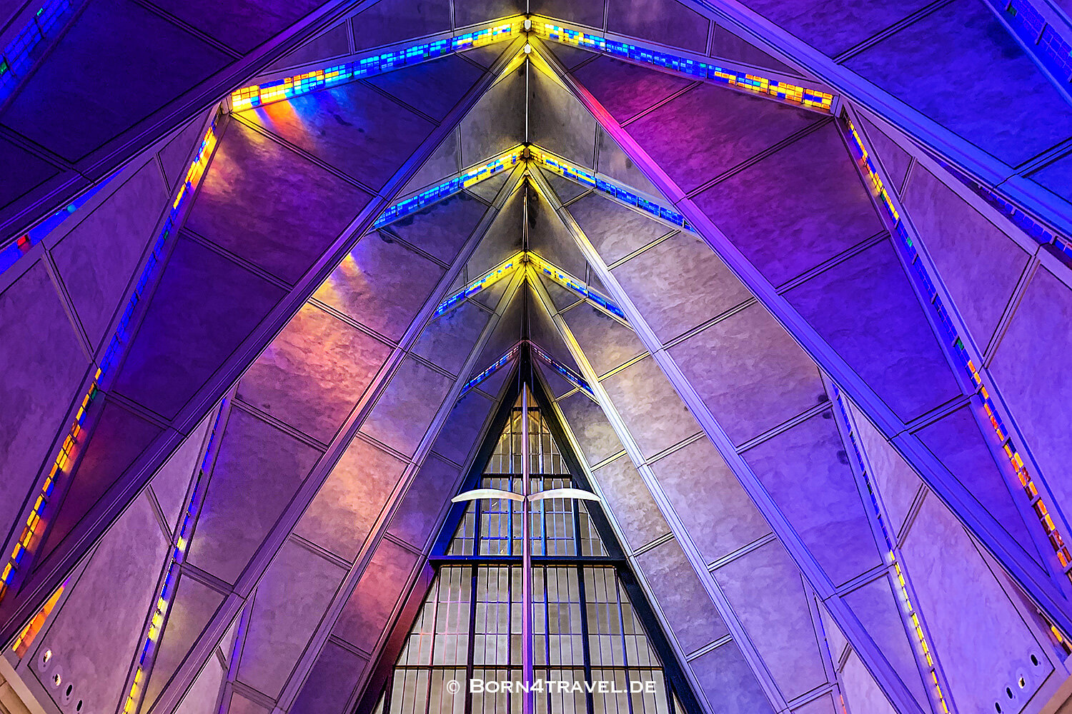 Cadet Chapel,Air Force Academy,Colorado Springs,USA,born4travel.de Cadet Chapel,Air Force Academy,Colorado Springs,USA,born4travel.de