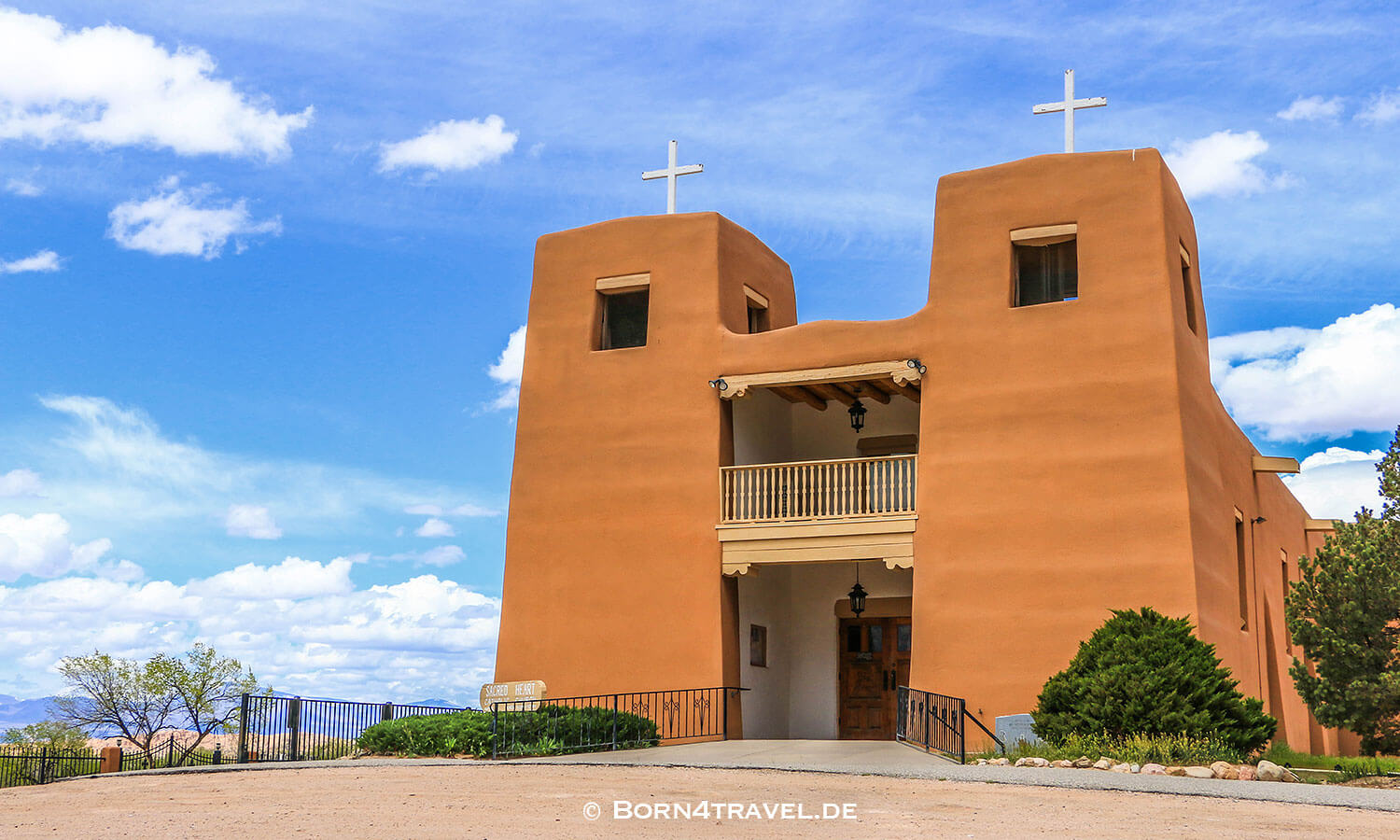 Sagrado Corazón de Jesus in Nambe, New Mexico,USA,born4travel.de Sagrado Corazón de Jesus in Nambe