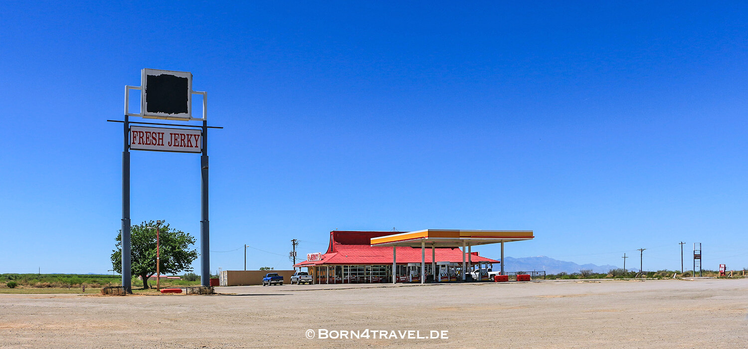 Shell Gas Station in Bowie,Arizona,USA,born4travel.de