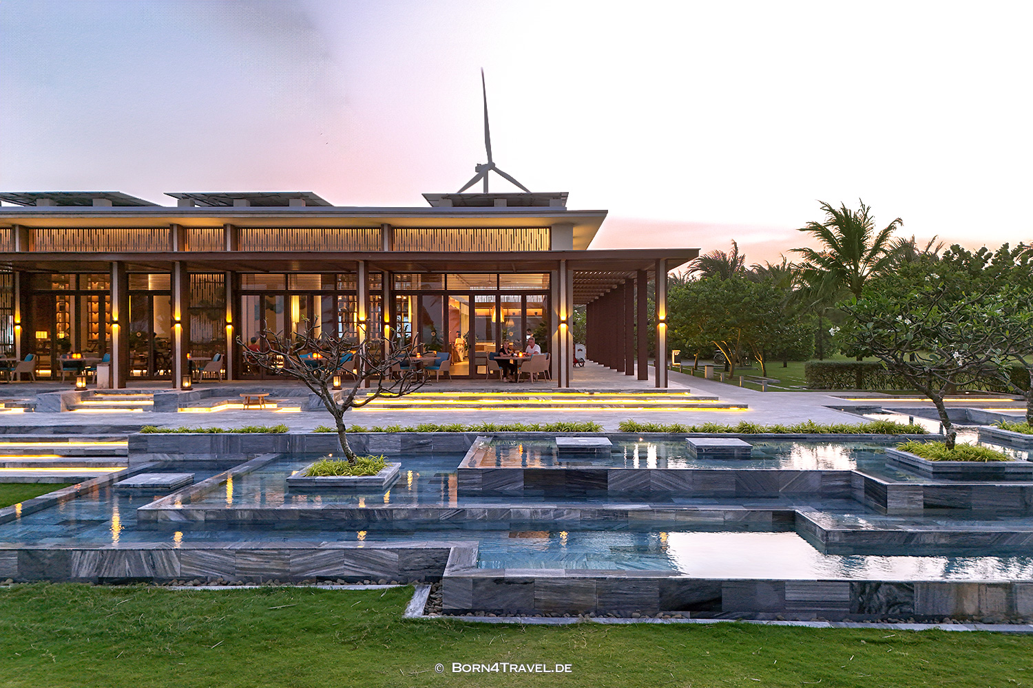 Maia Quy Nhơn,Vietnam2025,born4travel.de