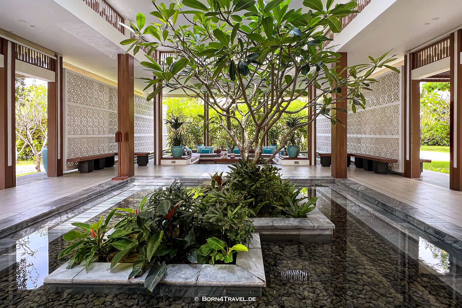 Maia Quy Nhơn,Vietnam2025,born4travel.de