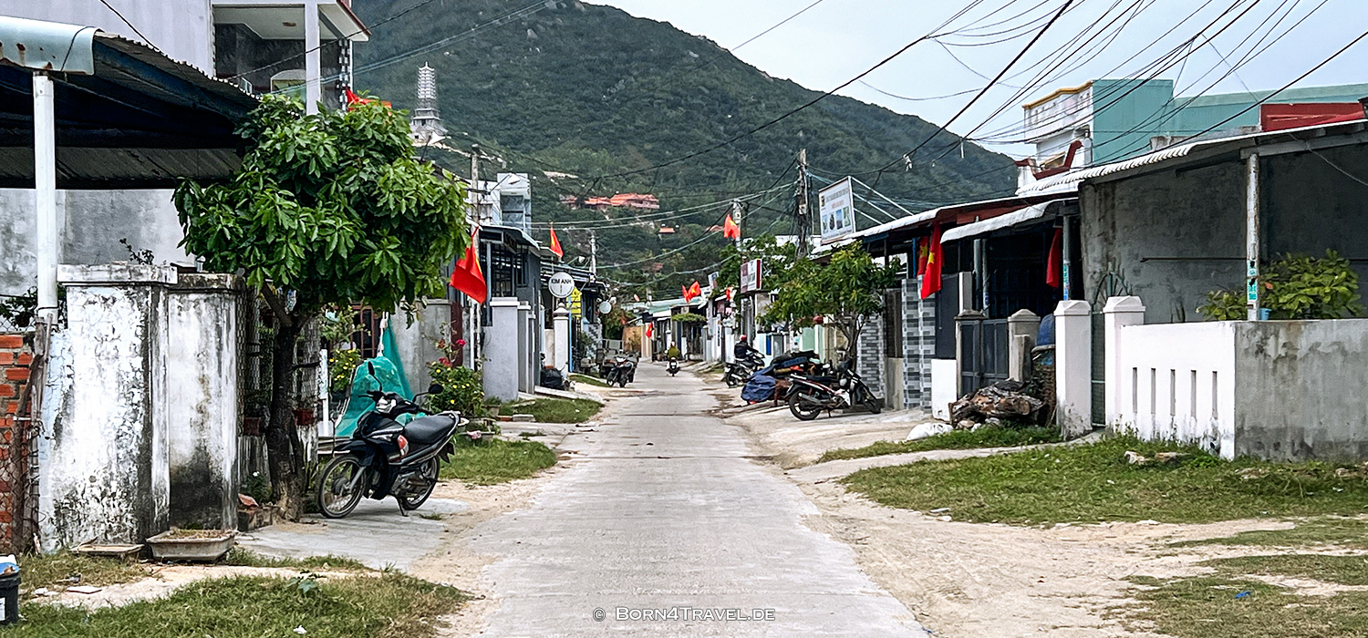 Phương Phi,Vietnam2025,born4travel.de