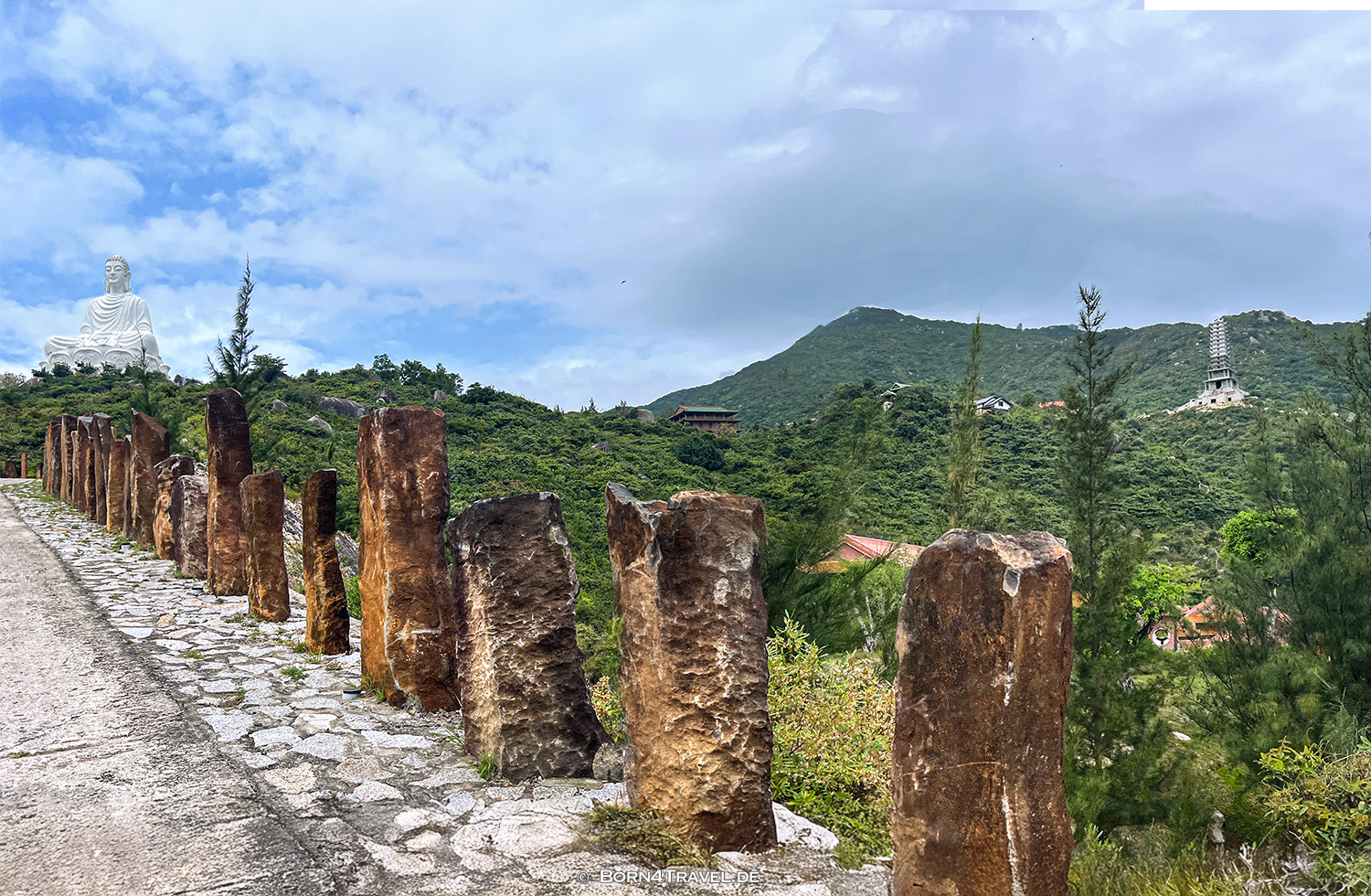 Buddha Statue of Thien Hung Zen Quy Nhơn,Vietnam2025,born4travel.de