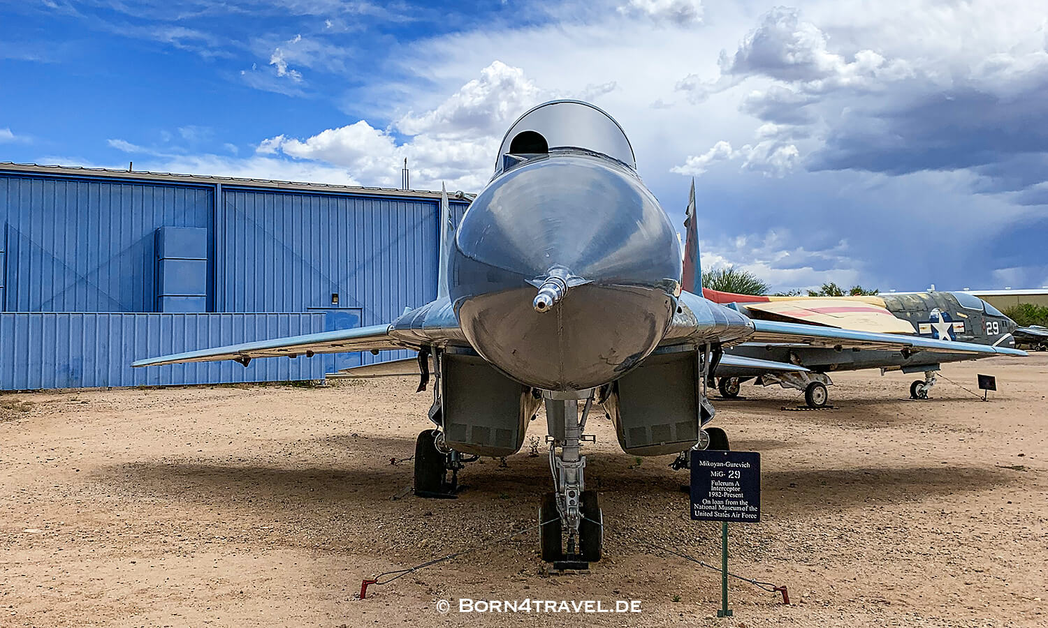 Mikoyan-Gurevich MiG-29 Fulcrum-A,PIMA AIR & SPACE MUSEUM,Arizona,USA,born4travel.de
