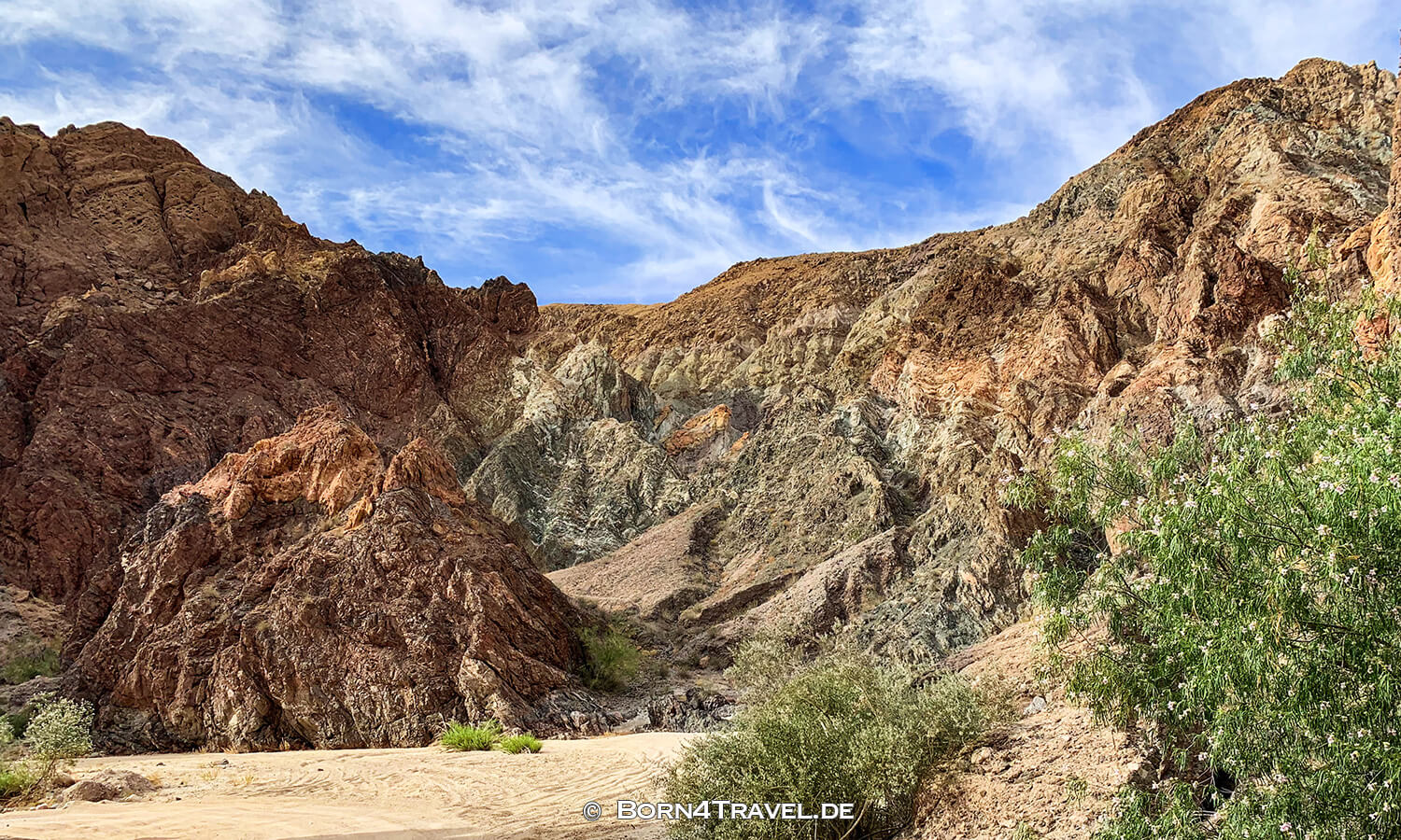 Ladder Canyon Trail in Mecca Hills,Painted Canyon,California,USA,born4travel.de