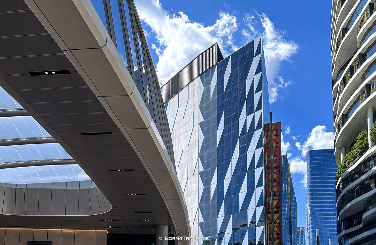 ,Marvel Stadion,Architecture in the Docklands Melbourne,Victoria,born4travel.de