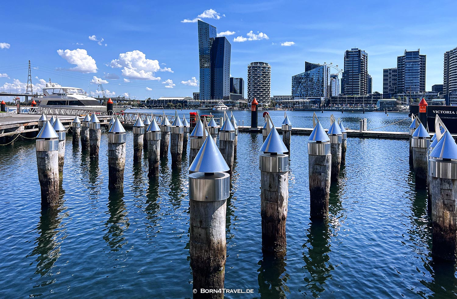 Architecture in the Docklands Melbourne,Victoria,born4travel.de
