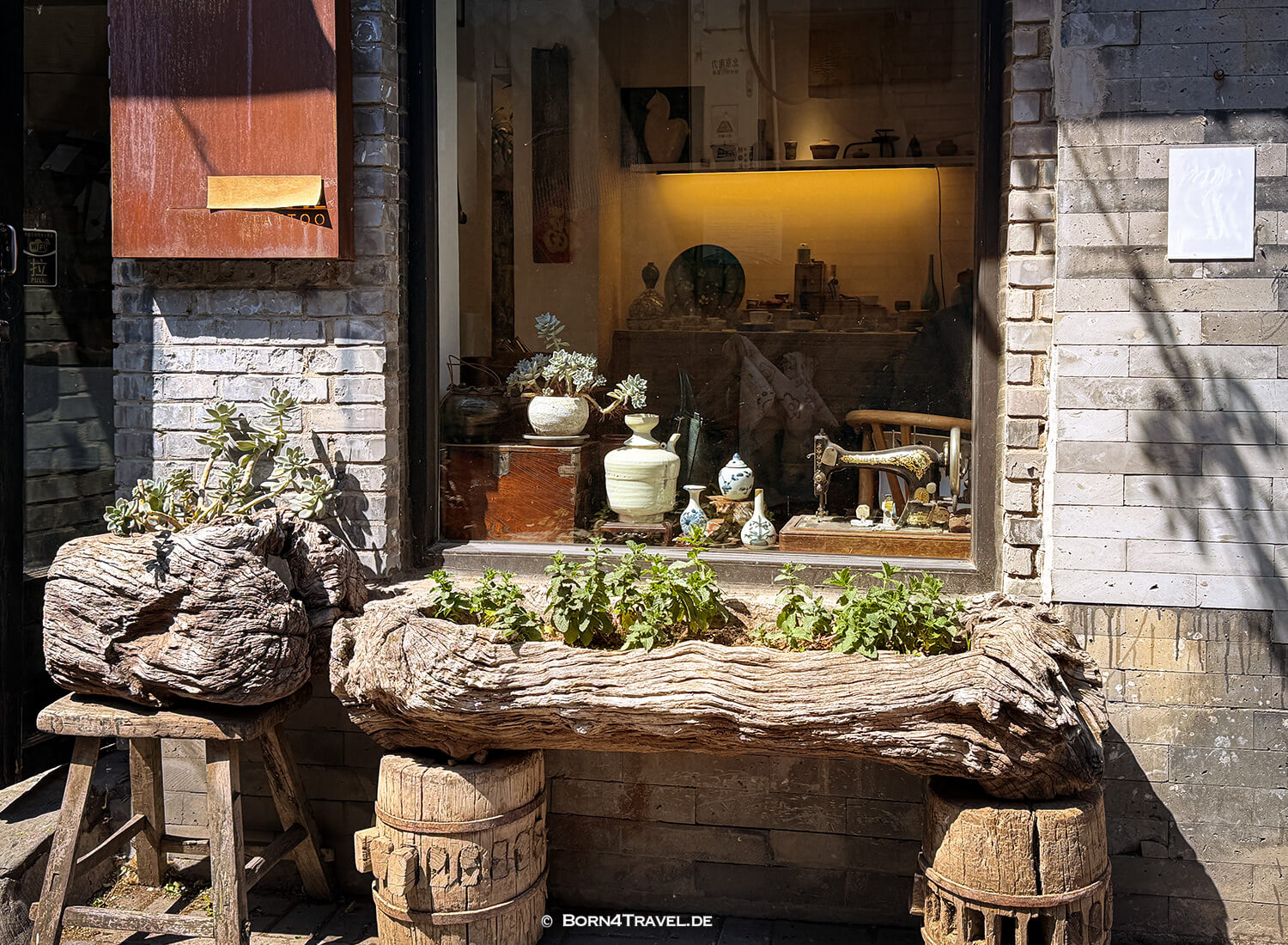 Beijing Lezai Nanluo Boutique Hotel,Hutongs,Beijing,China 2026,born4travel.de Beijing Lezai Nanluo Boutique Hotel,Hutongs,Beijing,China 2026,born4travel.de