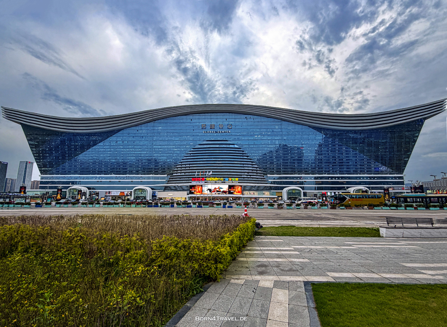 Global Center Chengdu,Chengdu,Sichuan,China2026,born4travel.de Global Center Chengdu,Chengdu,Sichuan,China2026,born4travel.de