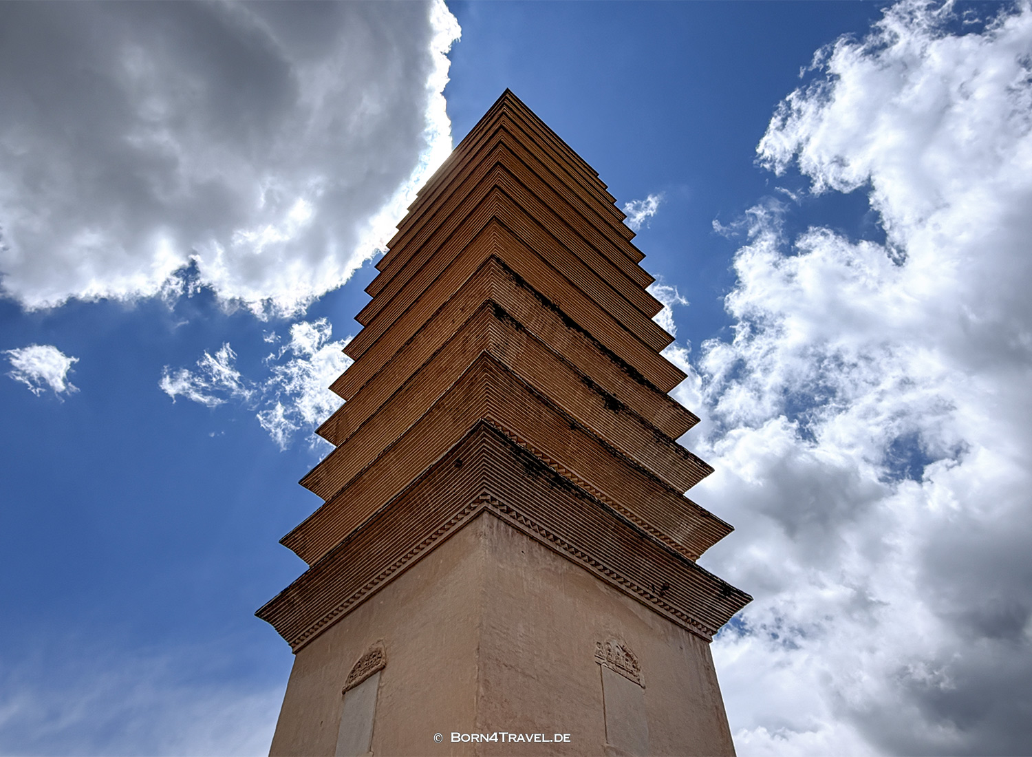 Three Pagodas of Chongsheng Temple,Dali,Yunnan,China2026,born4travel.de Three Pagodas of Chongsheng Temple,Dali,Yunnan,China2026,born4travel.de