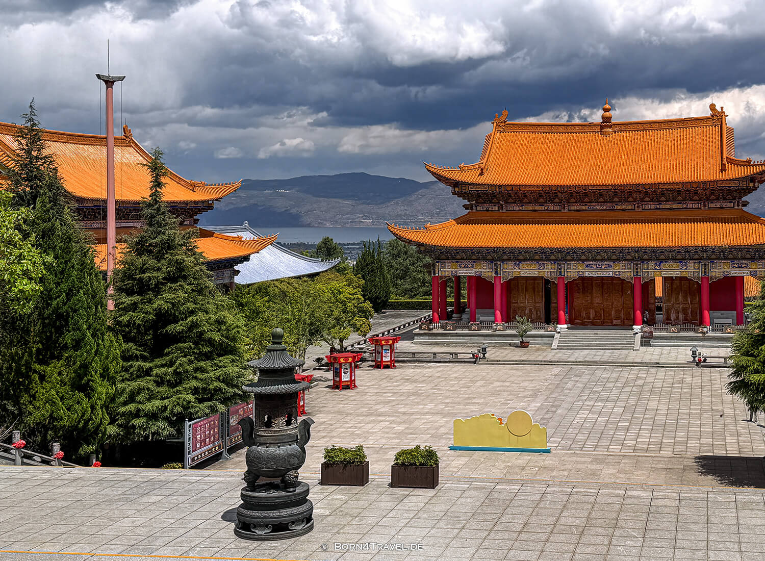 Three Pagodas of Chongsheng Temple,Dali,Yunnan,China2026,born4travel.de Three Pagodas of Chongsheng Temple,Dali,Yunnan,China2026,born4travel.de