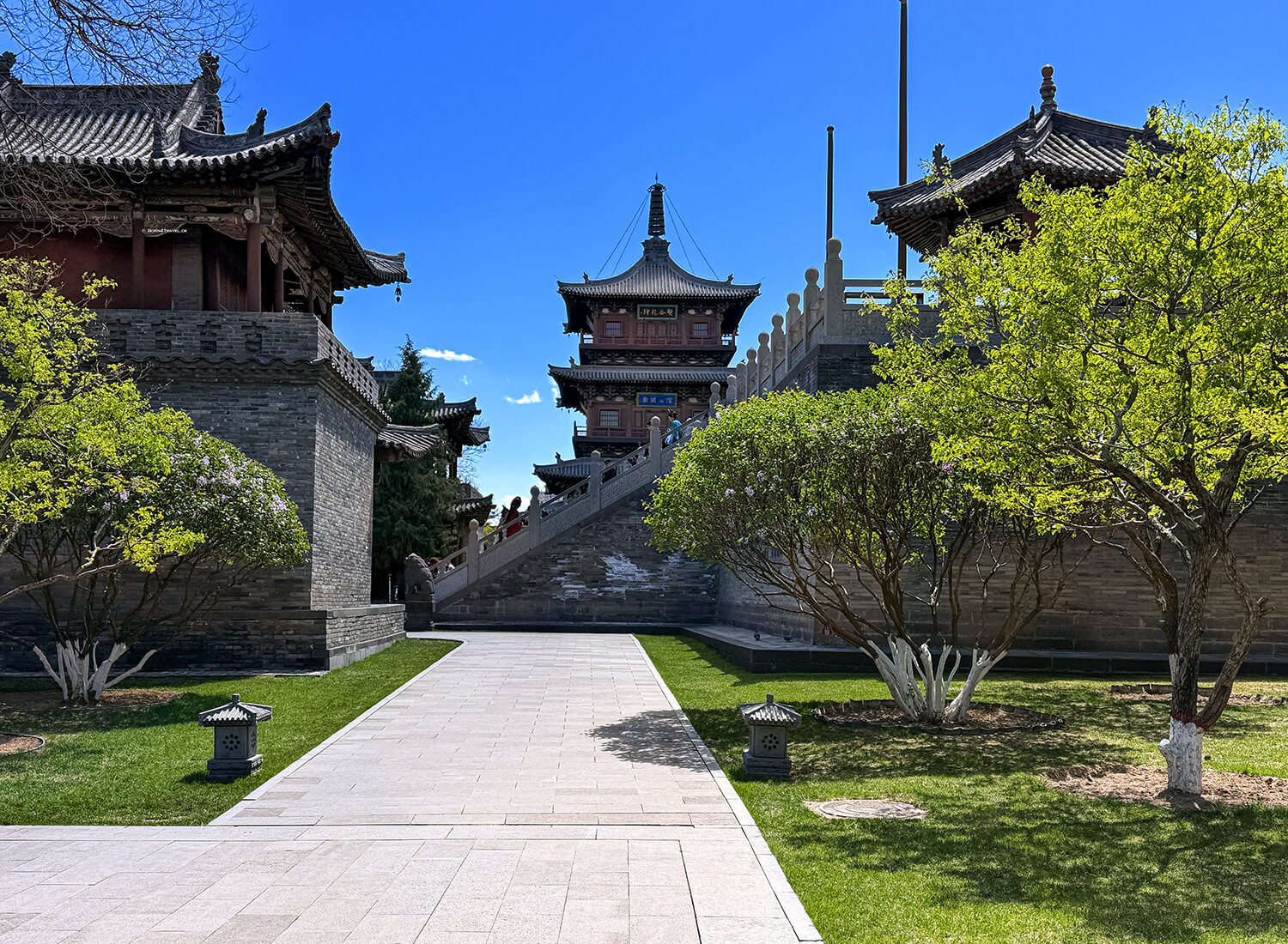 Hanfu,Huayan Tempel,Datong,China2026,born4travel.de Hanfu,Huayan Tempel,Datong,China2026,born4travel.de