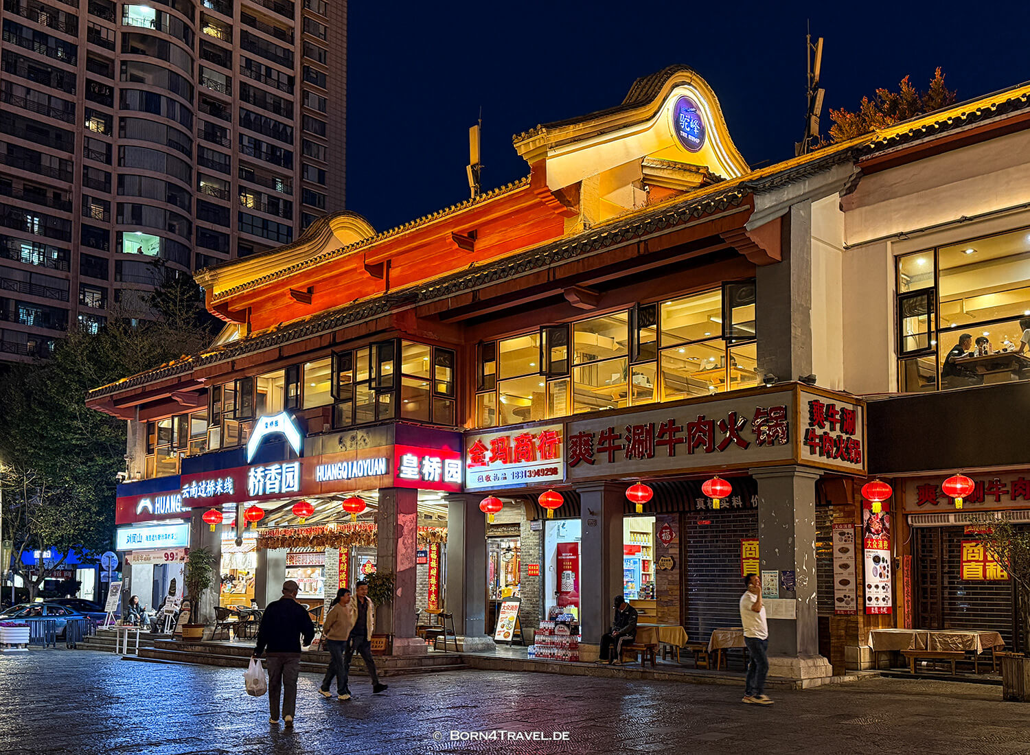 Jinbi Platz,Kunming,Yunnan,China2026,born4travel.de Jinbi Platz,Kunming,Yunnan,China2026,born4travel.de
