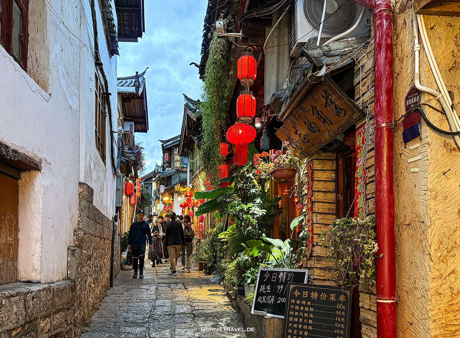 Lijiang,Yunnan,China2026,born4travel.de Lijiang,Yunnan,China2026,born4travel.de