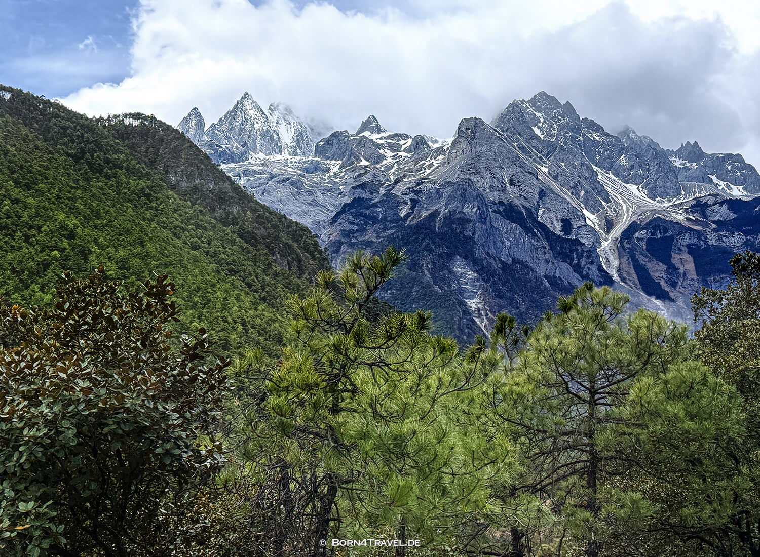 Blue Moon Valley,Lijiang,Yunnan,China2026,born4travel.de Blue Moon ValleyLijiang,Yunnan,China2026,born4travel.de