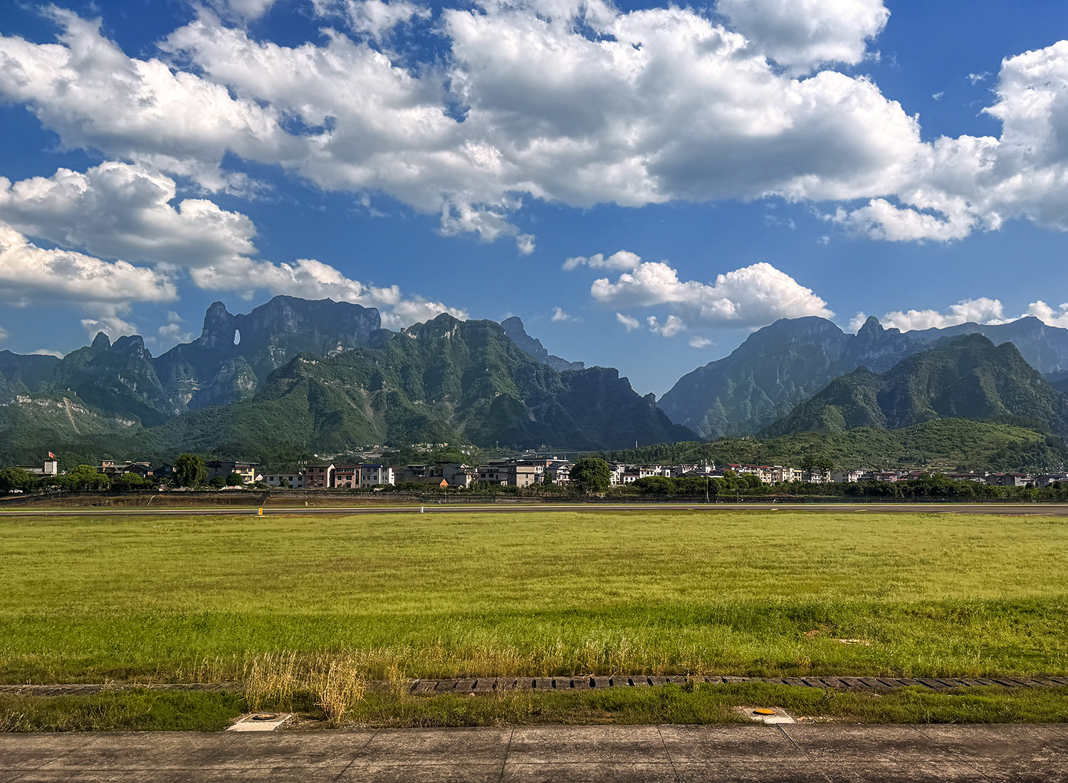 Beijing to Zhangjiajie flight, China2026,born4travel.de Beijing to Zhangjiajie flight, China2026,born4travel.de