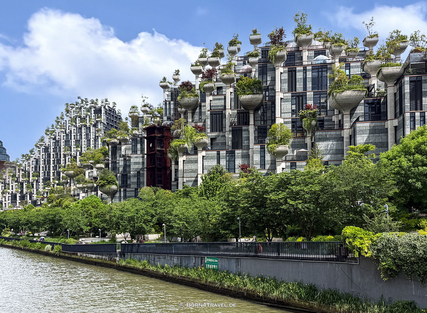 1000 Trees Building,Shanghai,China2026,born4travel.de 1000 Trees Building,Shanghai,China2026,born4travel.de