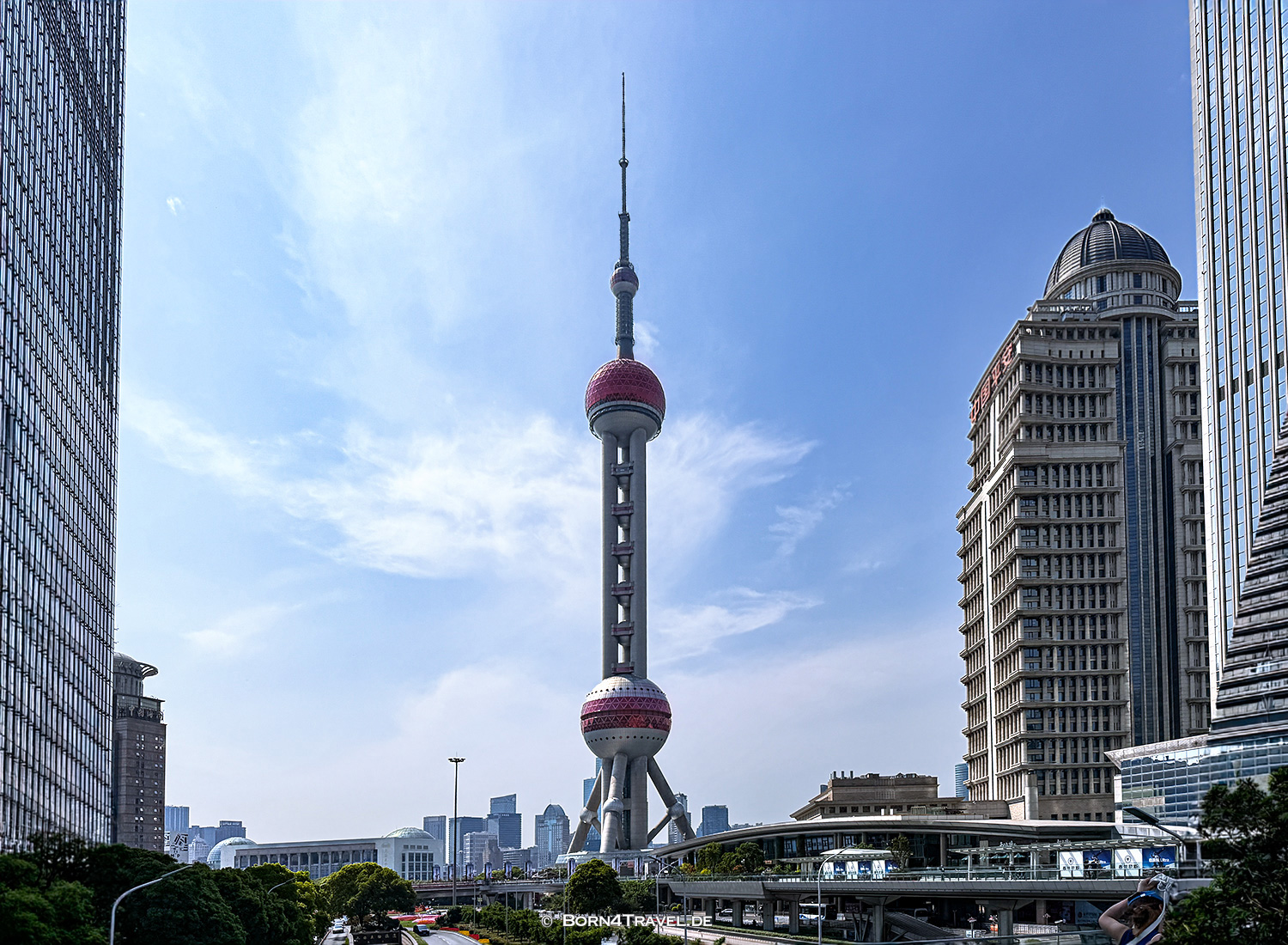Oriental Pearl Tower Shanghai, China 2026, born4travel.de Oriental Pearl Tower Shanghai, China 2026, born4travel.de