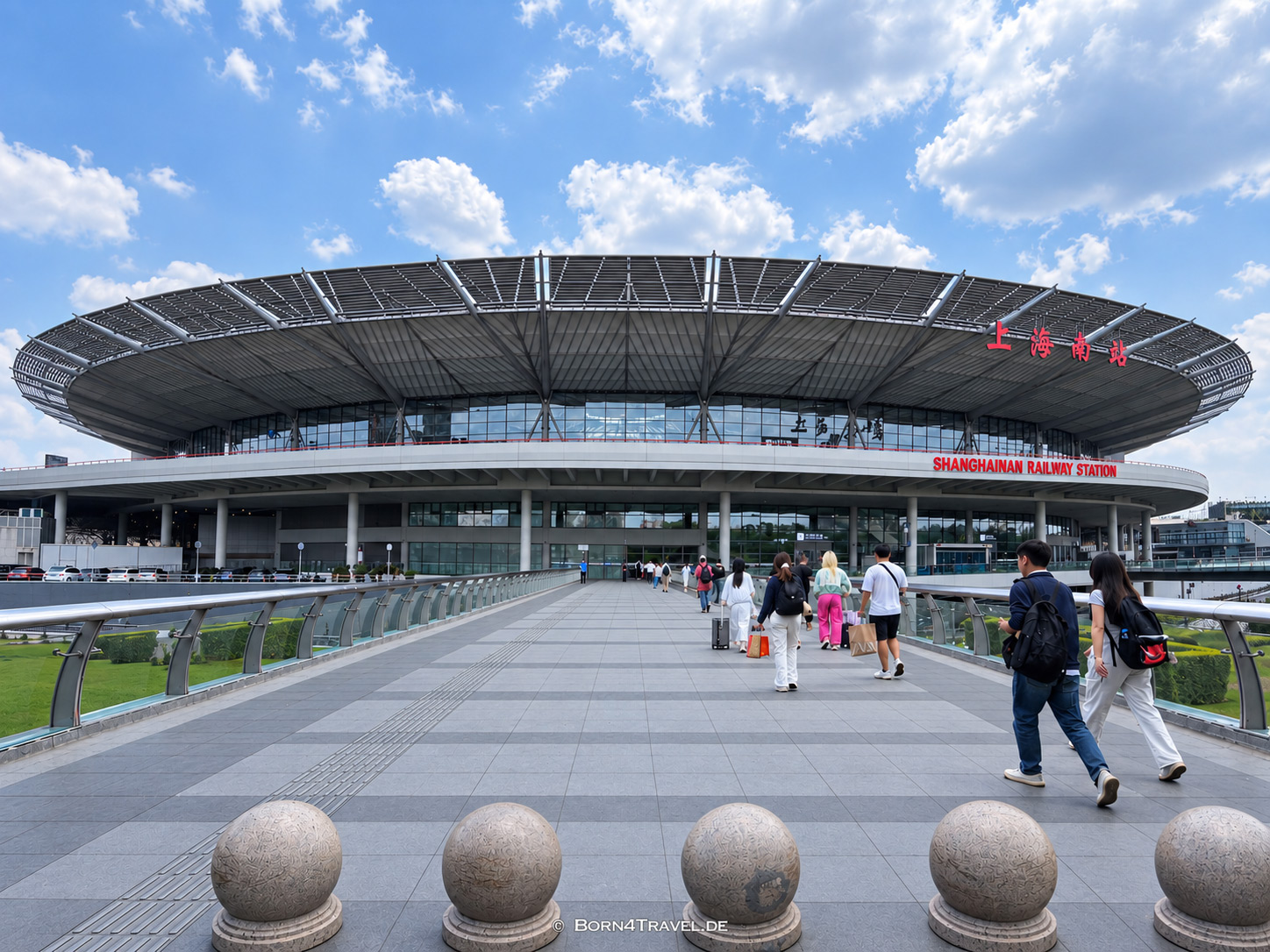 Shanghainan Railwaystation,China2026,born4travel.de Shanghainan Railwaystation,China2026,born4travel.de